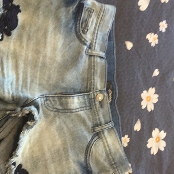 Lace shorts - Picture 4 of 4